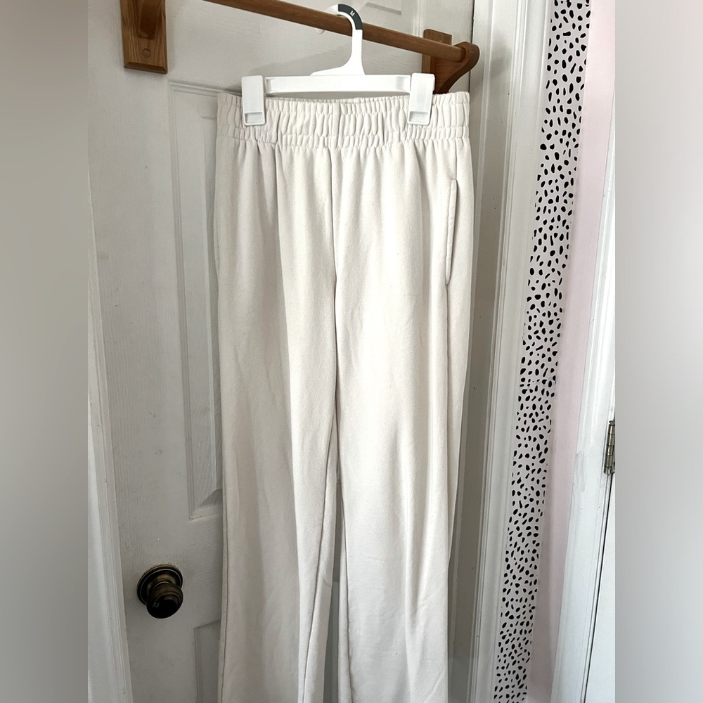 Wild Fable, white flared sweatpants